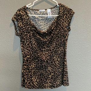 Liz & Co Leopard Cap Sleeve Cowl Neck Top M